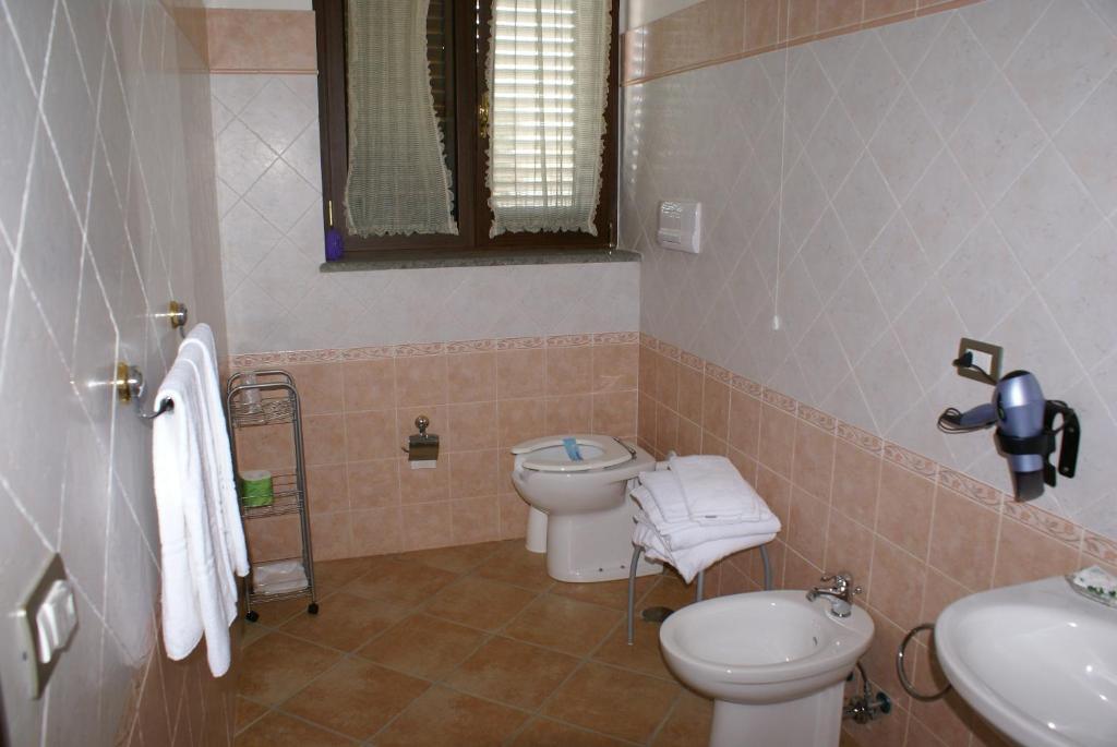 Residence Hotel La Commenda Montefiascone Extérieur photo