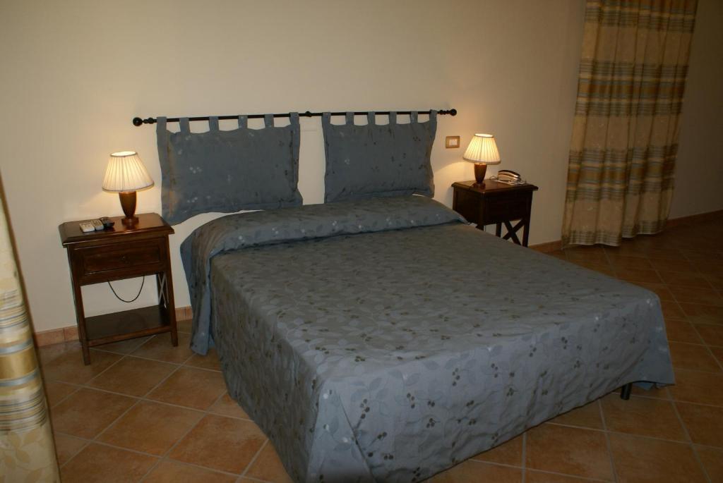 Residence Hotel La Commenda Montefiascone Extérieur photo